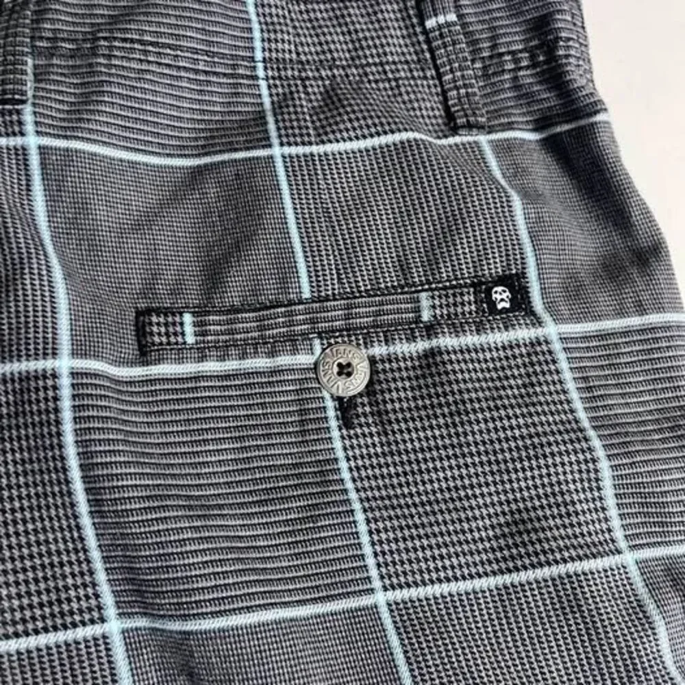 Vintage Vans Plaid Shorts mens Size 32 Y2K